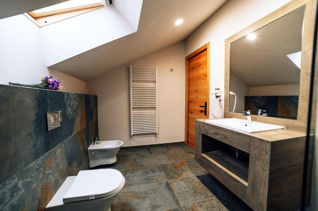 Popasul Domnesc- Resort& Spa- Voronet Vue מראה חיצוני תמונה